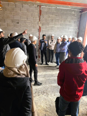 بازدید کارگاهی و بیان توضیحات تکمیلی درباره وال پست توسط گروه مهندسین اسپرلوس