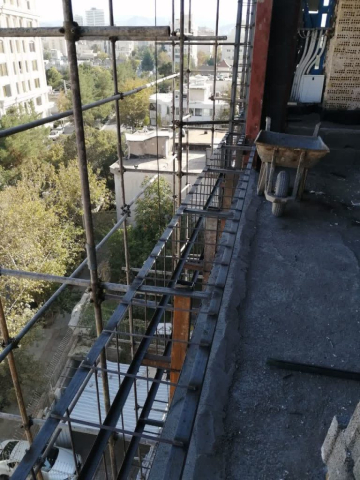 انجام عملیات نصب تجهیزات وال پست توسط تیم اجرایی مهندسین اسپرلوس