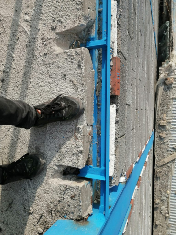 اجرای وال‌پست با دیتیل اجرایی