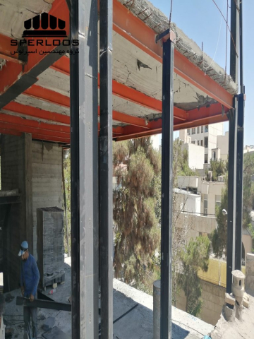 رعایت ایمنی و استانداردهای ساخت و ساز در پروژه