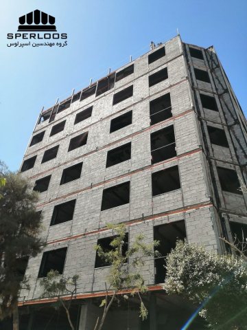 نمای کلی پروژه اجرای والپست و دیوارچینی طبق آیین نامه 2800