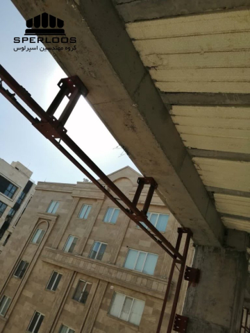 ابزار و تجهیزات استفاده شده در پروژه ساختمانی