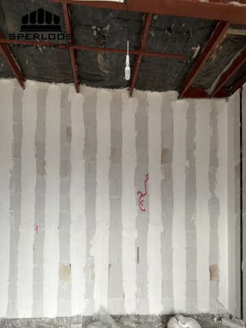 دیوار نهایی پس از اجرای والپست، والمش و مهارها